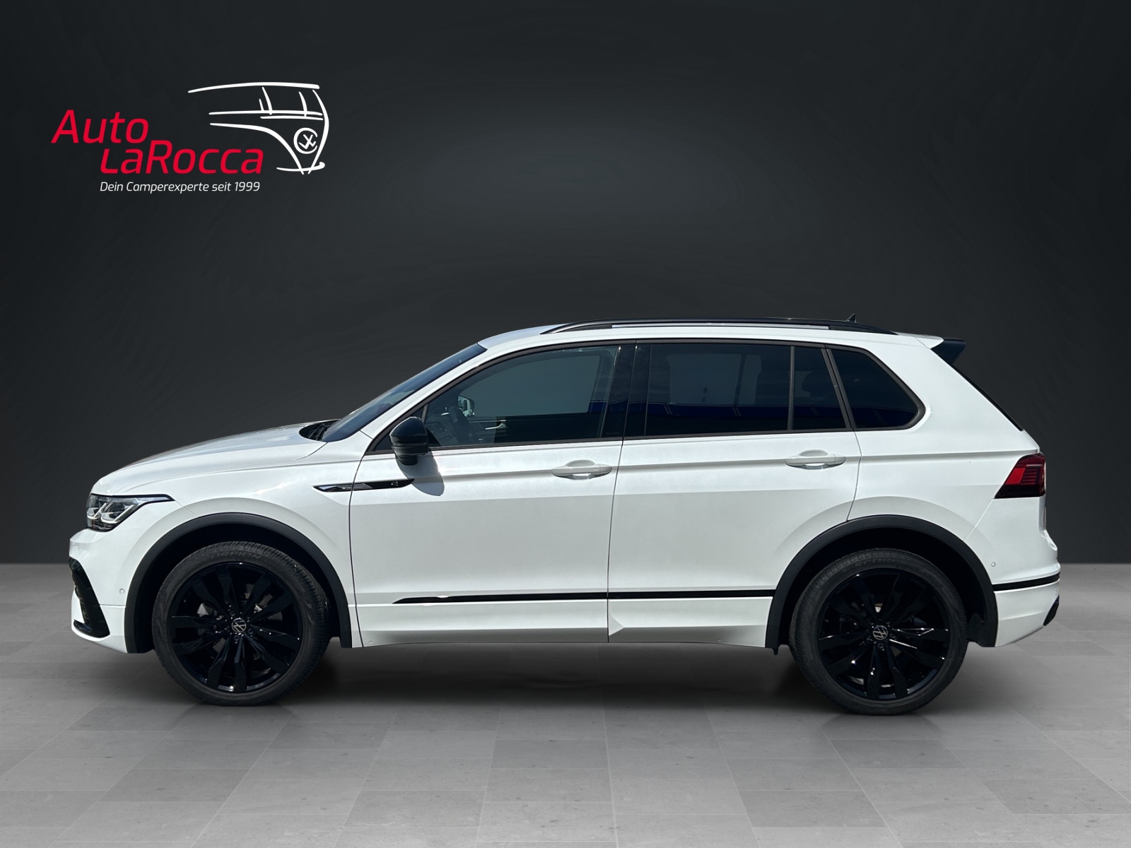 VW Tiguan 2.0TSI R-Line 4Motion DSG-showroom-element-1