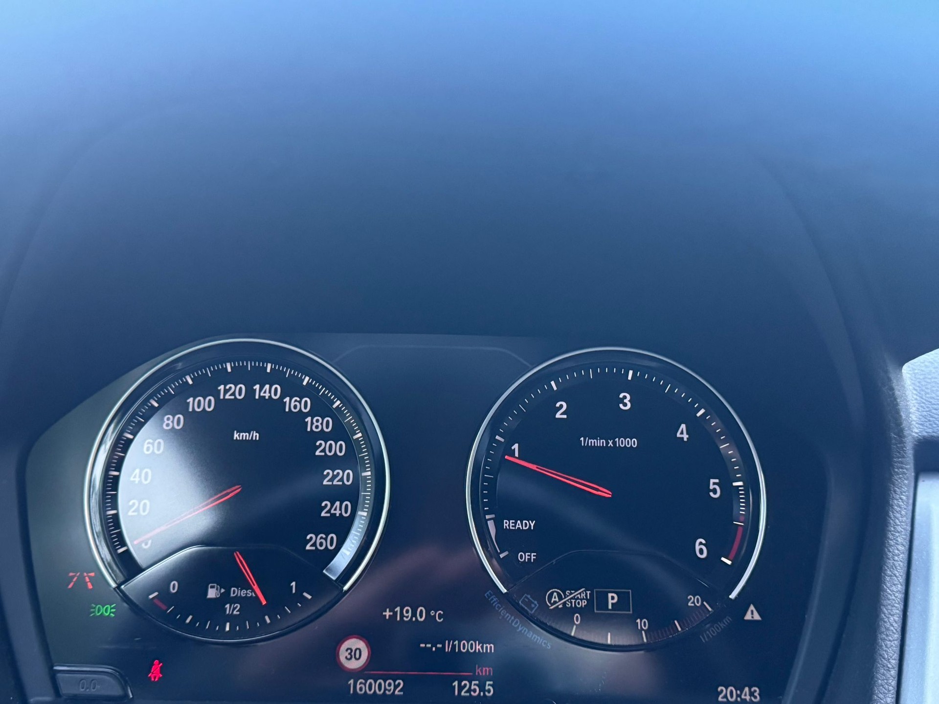 BMW 218d xDrive Gran Tourer Swiss Adv. Sport Stept.-image-24