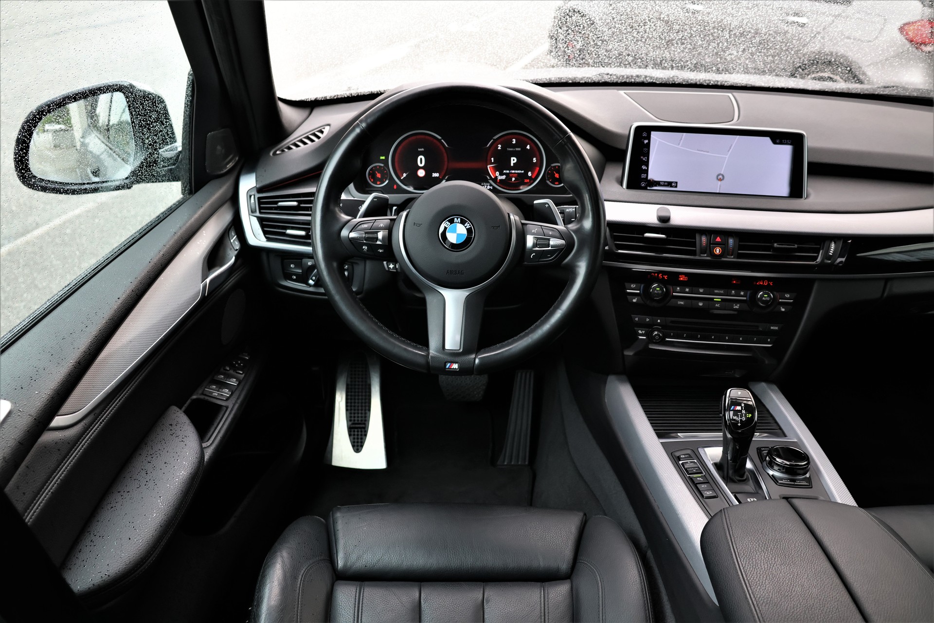 BMW X5 xDrive M50d Steptronic (CH) 7 Plätzer + 3.5T AHK-image-13