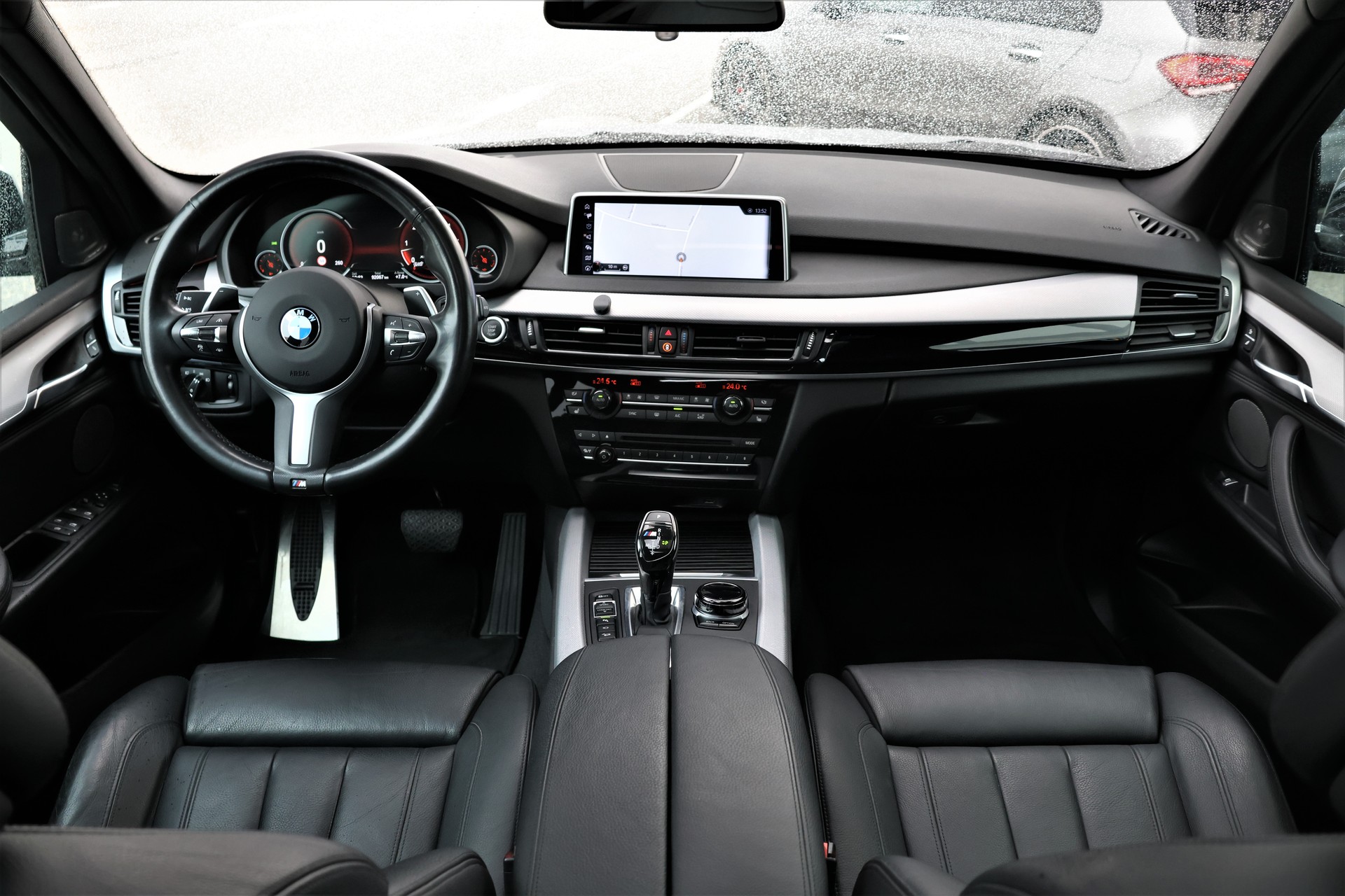 BMW X5 xDrive M50d Steptronic (CH) 7 Plätzer + 3.5T AHK-image-15