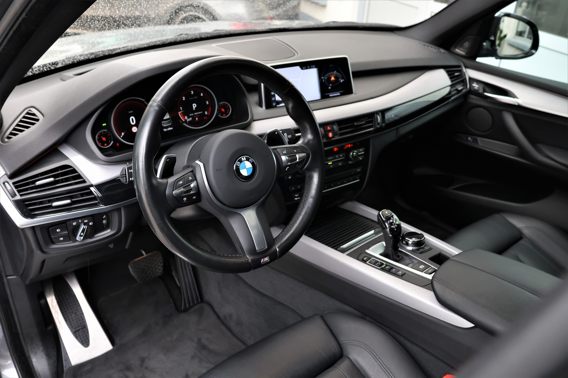 BMW X5 xDrive M50d Steptronic (CH) 7 Plätzer + 3.5T AHK-image-8