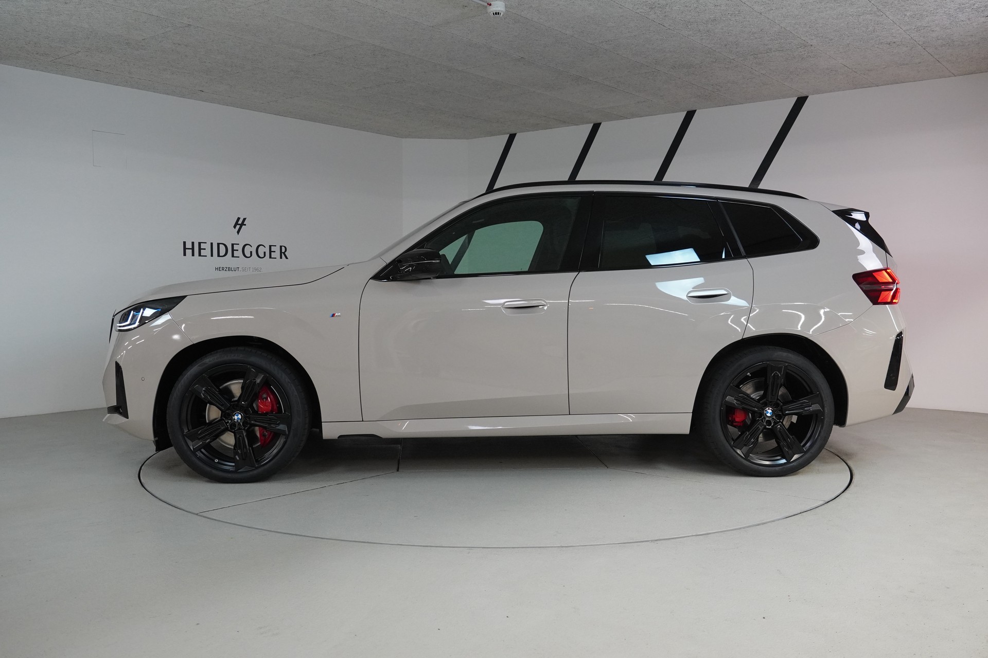 BMW X3 xDrive M50 48V M Sport Pro-showroom-element-3