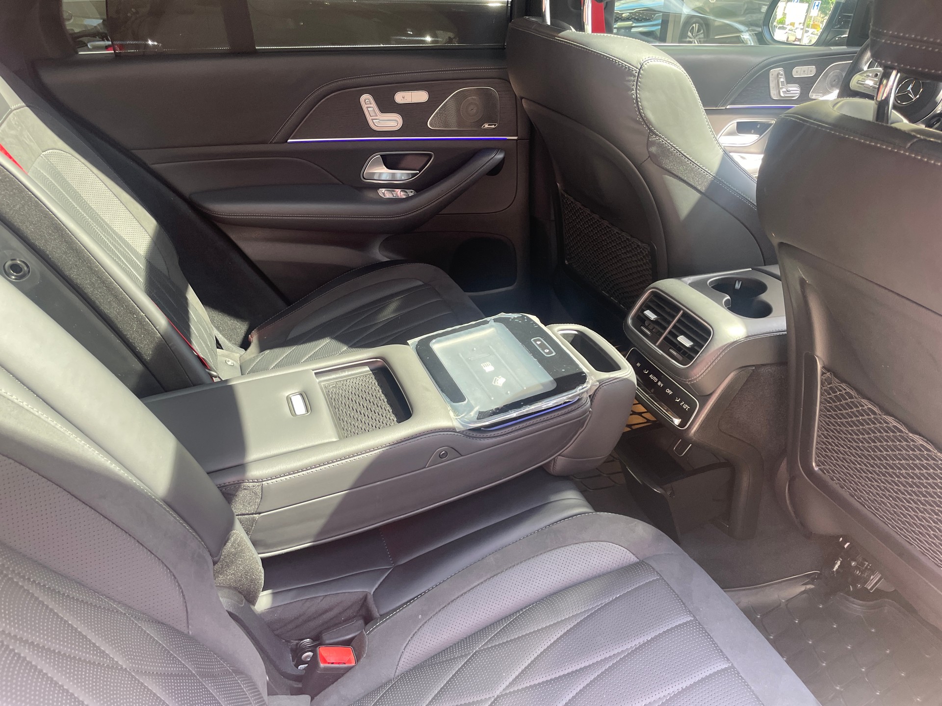 MERCEDES-BENZ GLE 53 AMG 4Matic+-image-12
