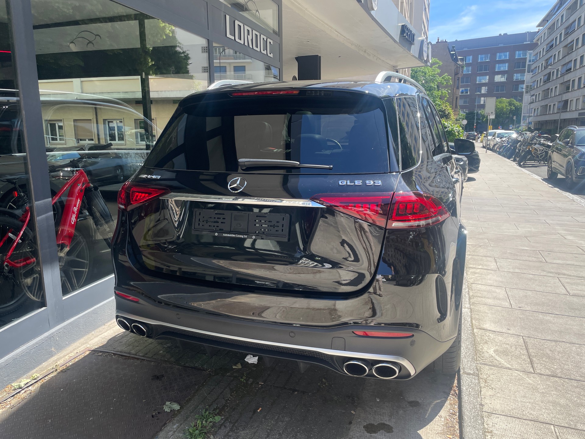 MERCEDES-BENZ GLE 53 AMG 4Matic+-image-4