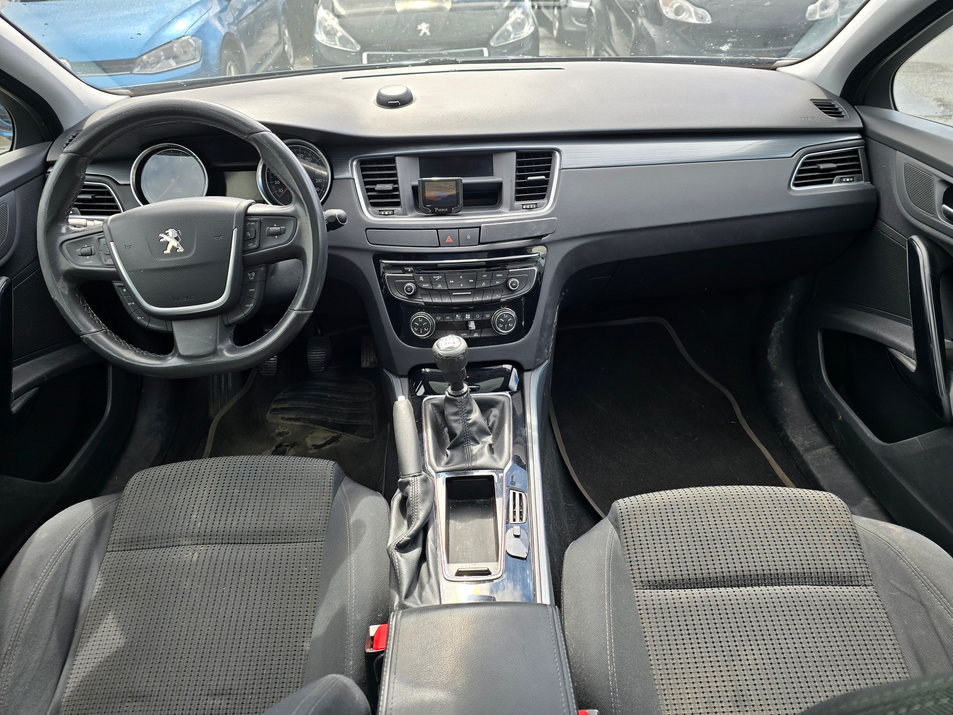 PEUGEOT 508 SW 1.6 16V T Active-showroom-element-3