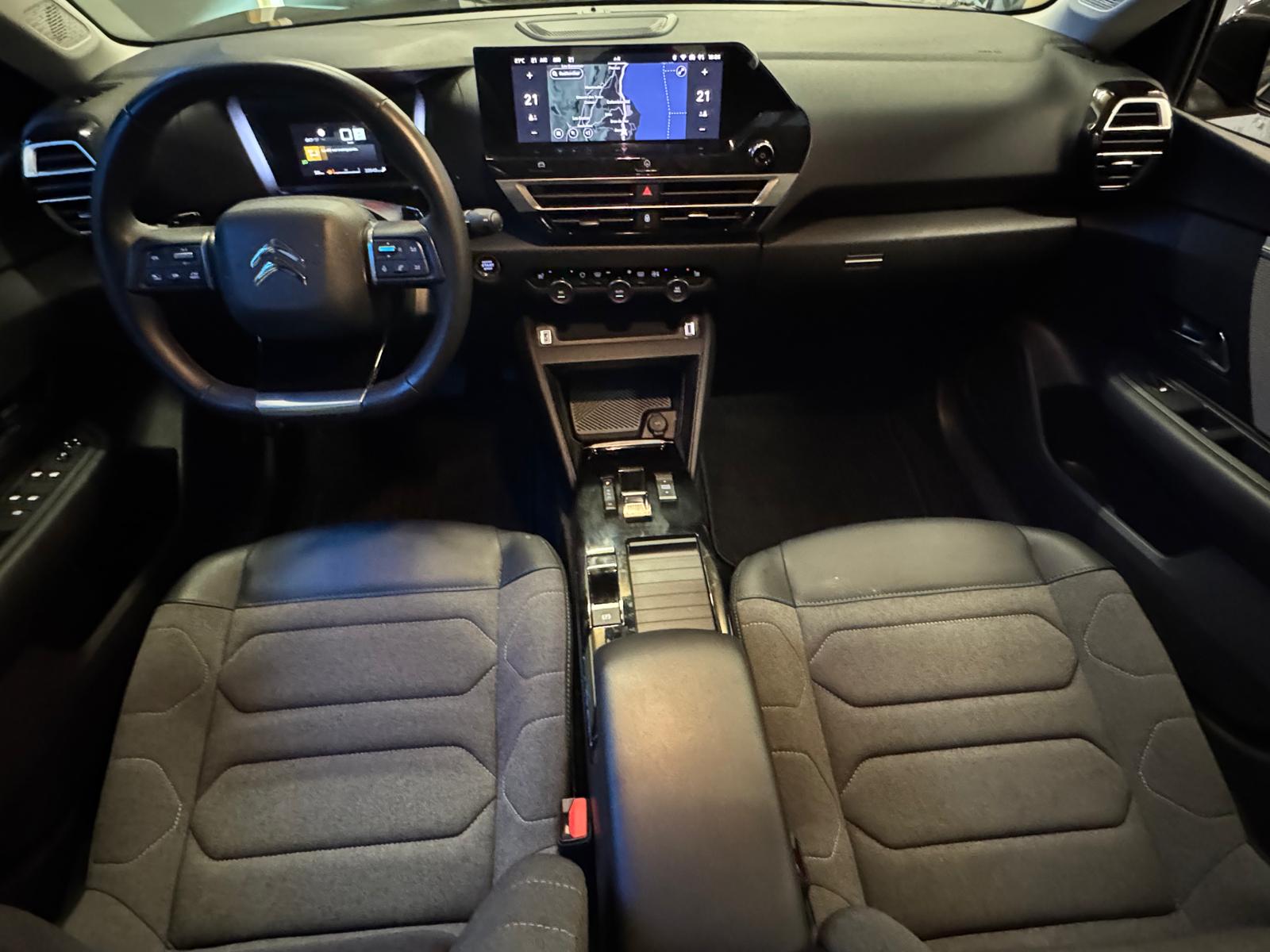 CITROEN C4 1.2 Pure Tech Swiss Edition EAT8-image-13
