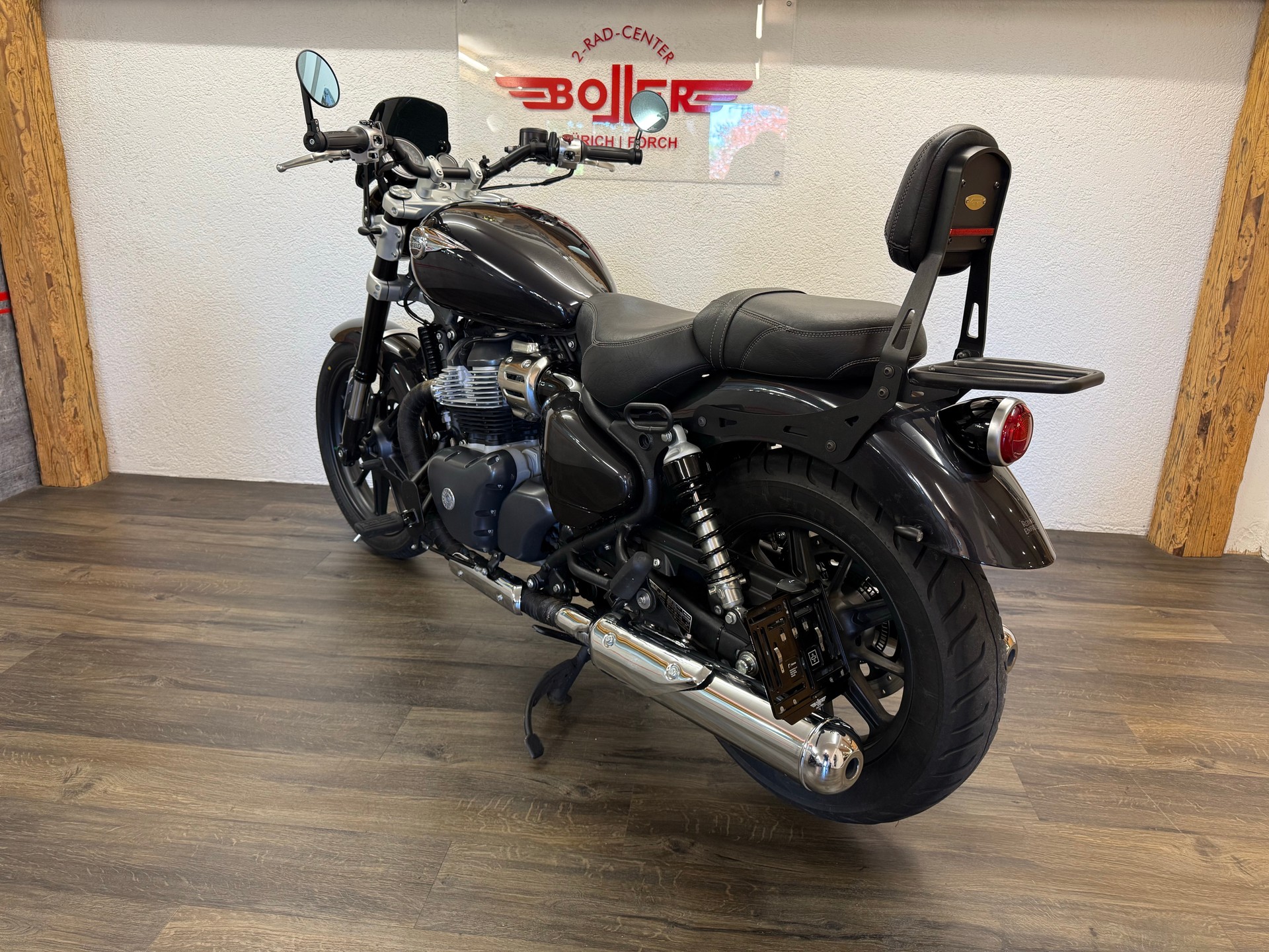 ROYAL ENFIELD Super Meteor 650 Astral-image-8