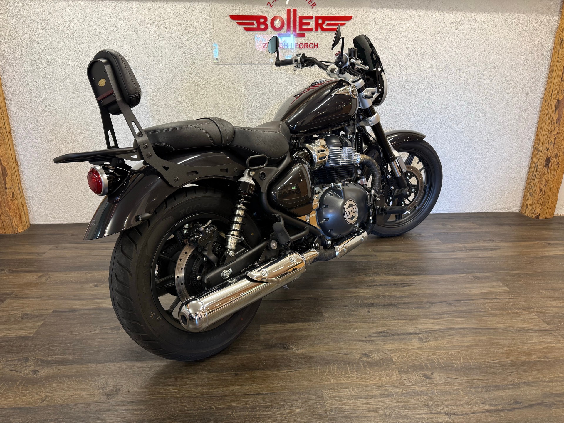 ROYAL ENFIELD Super Meteor 650 Astral-image-2