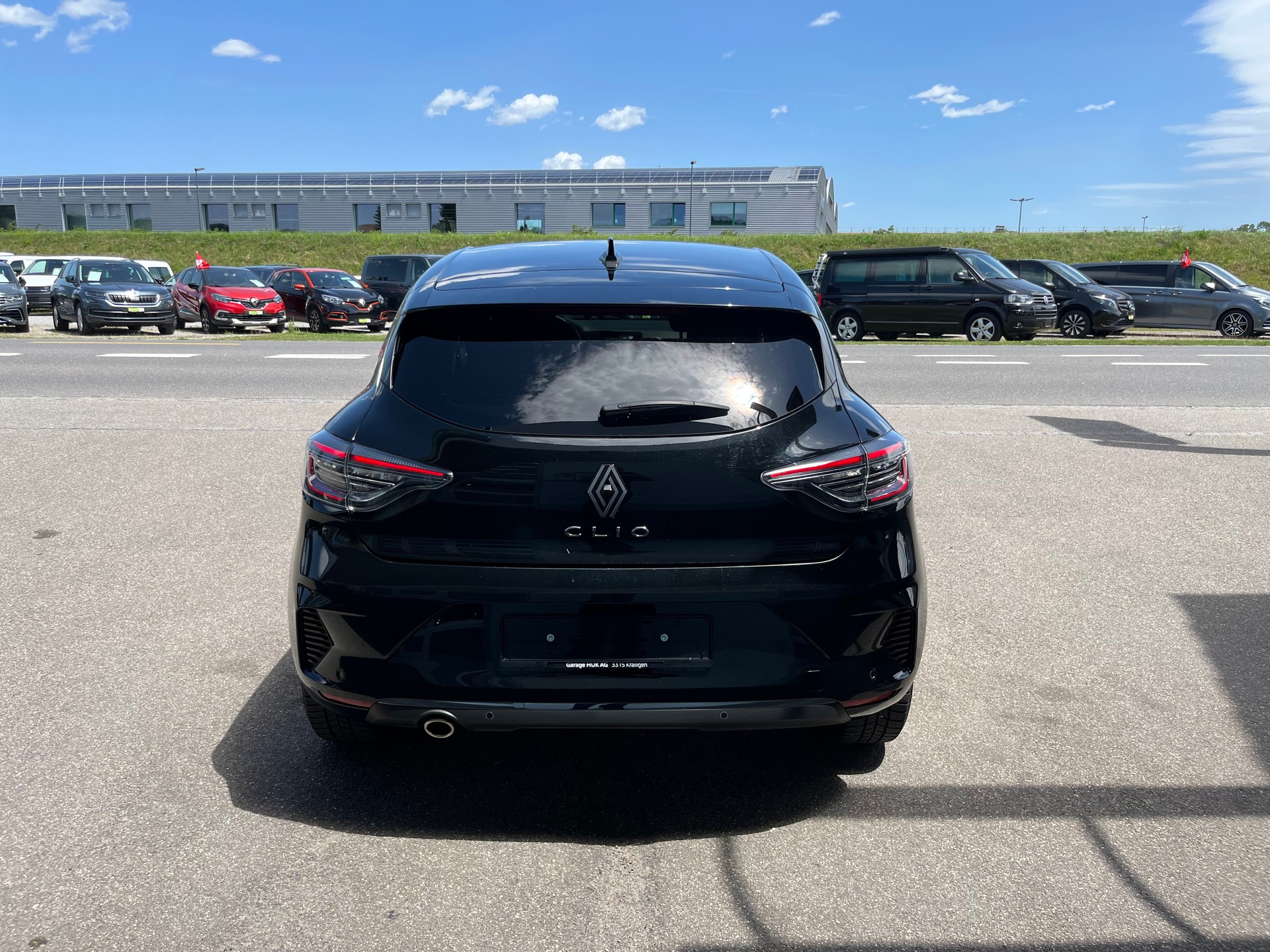 RENAULT Clio 1.0 Techno+++FORTLAUFENDE NEUWAGENGARANTIE BIS 7.2028+++-showroom-element-2