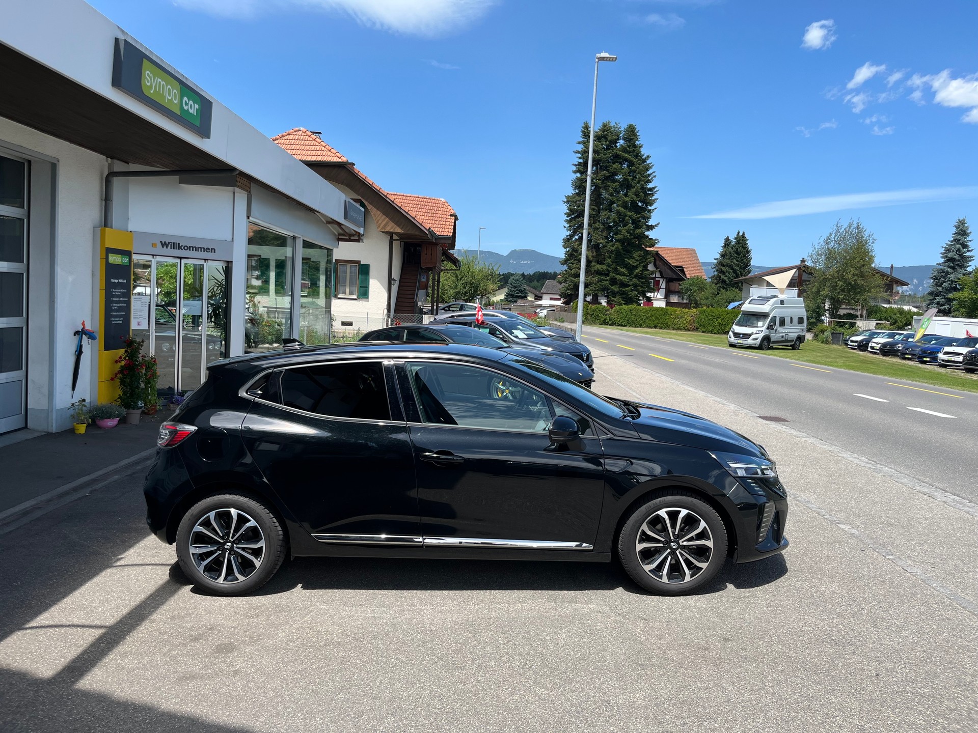RENAULT Clio 1.0 Techno+++FORTLAUFENDE NEUWAGENGARANTIE BIS 7.2028+++-showroom-element-3
