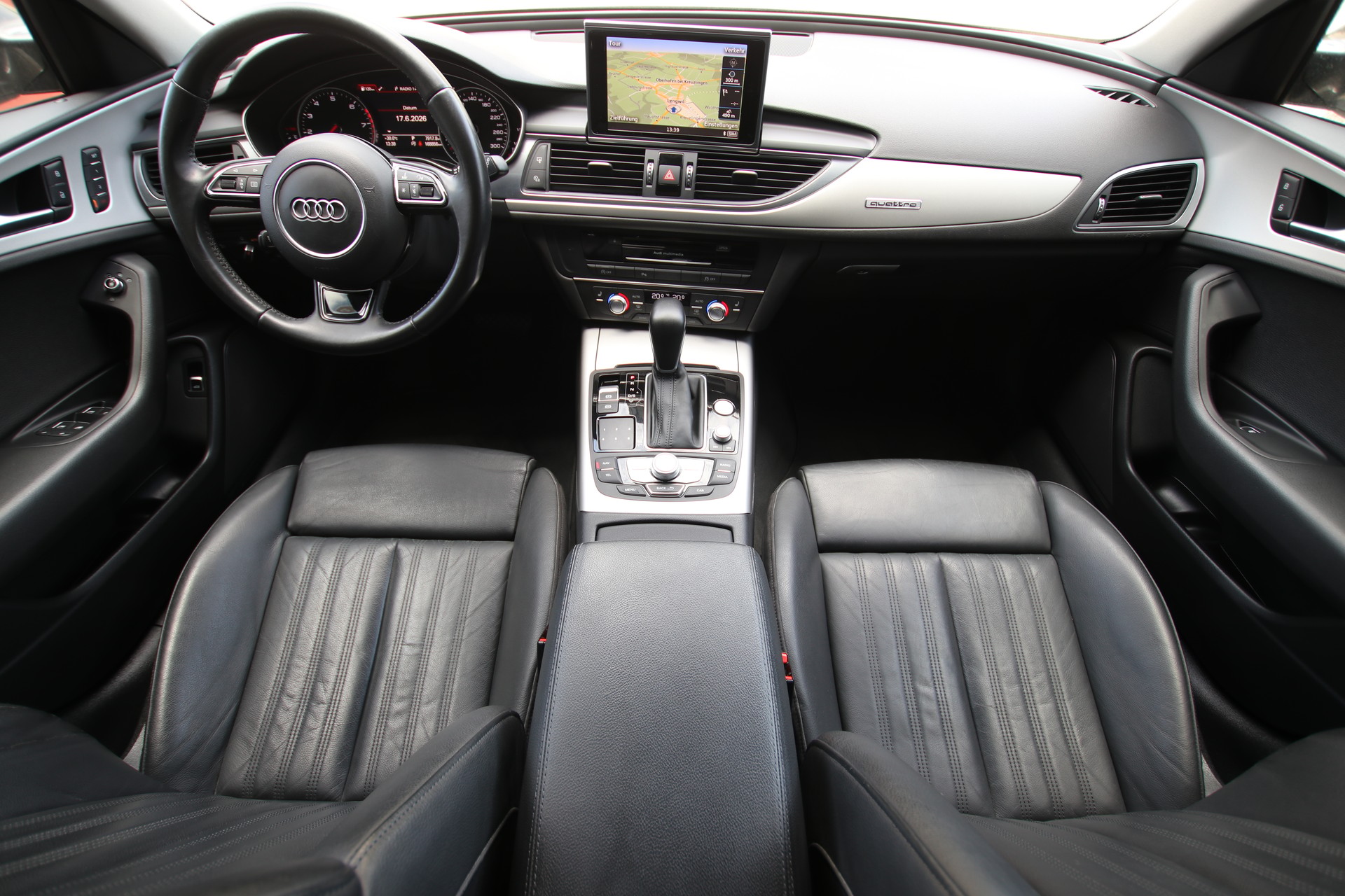 AUDI A6 Avant 3.0 TFSI V6 quattro S-tronic-image-9