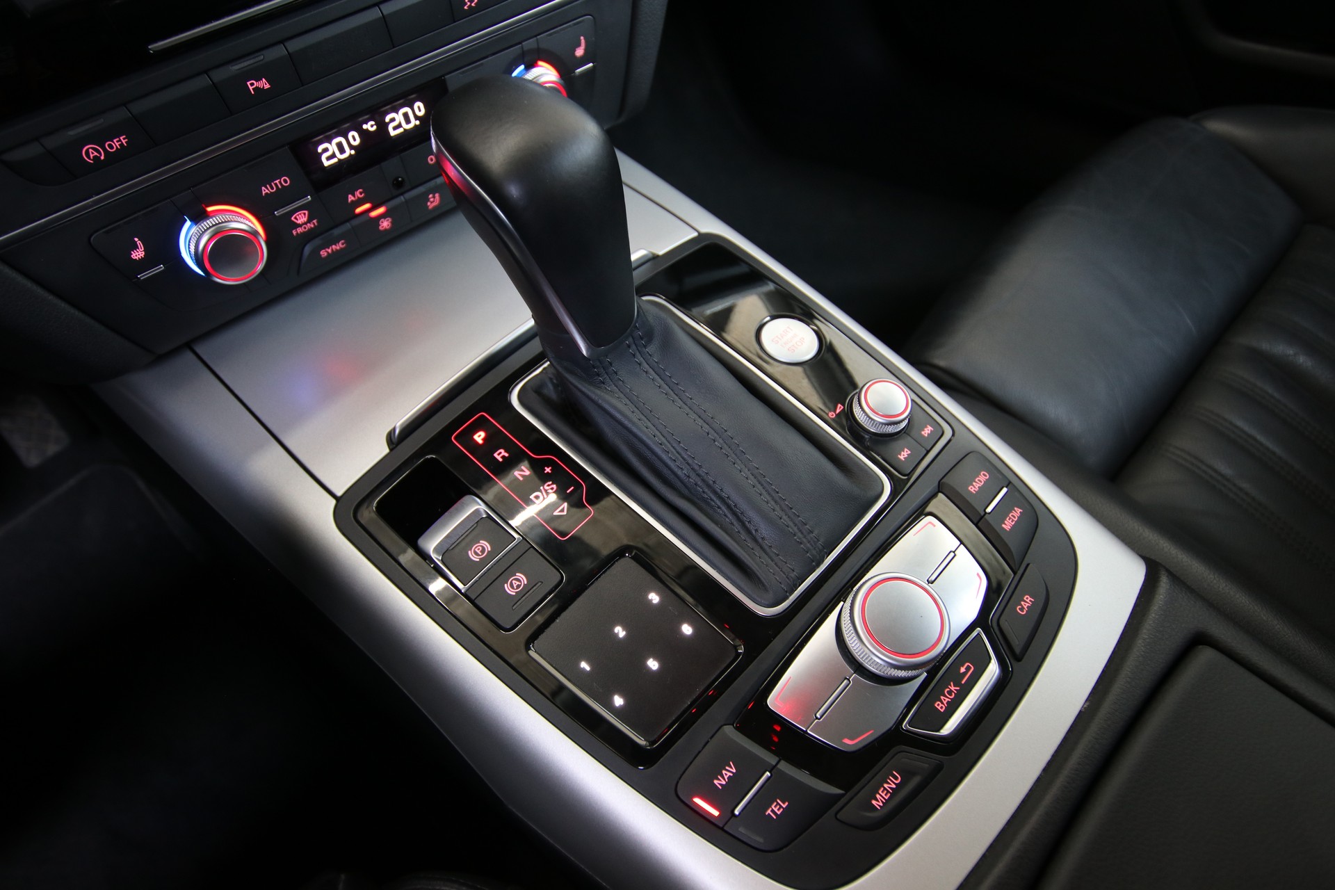 AUDI A6 Avant 3.0 TFSI V6 quattro S-tronic-image-22
