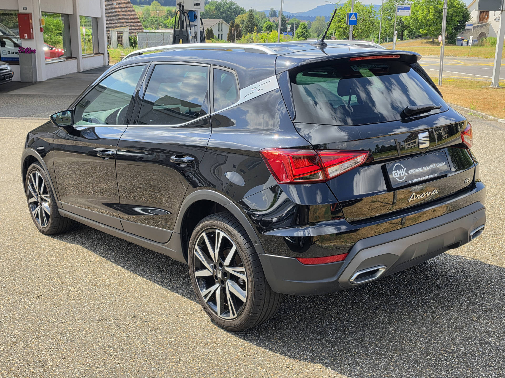 SEAT Arona 1.5 TSI FR DSG-showroom-element-2