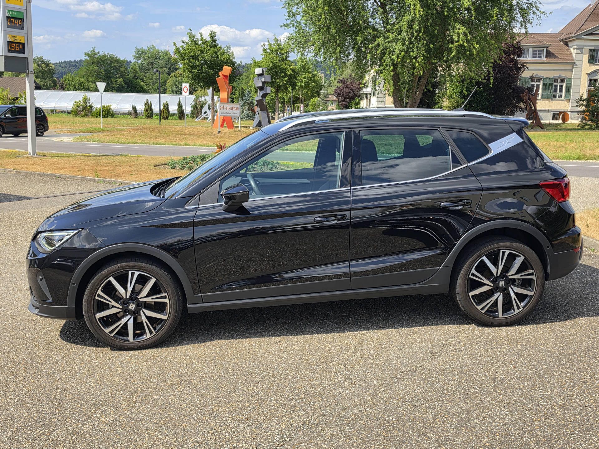 SEAT Arona 1.5 TSI FR DSG-showroom-element-1