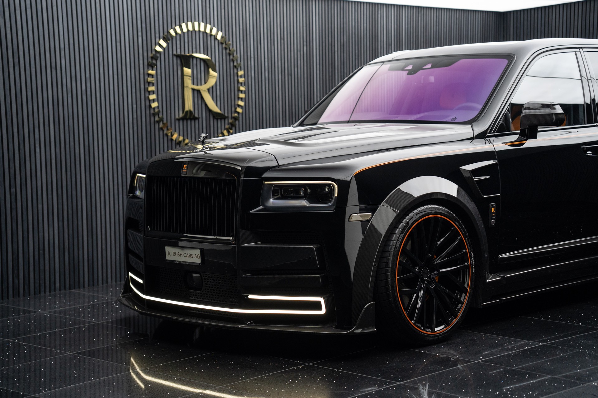 ROLLS-ROYCE Cullinan 6.7 V12 Black Badge KEYVANY-image-16