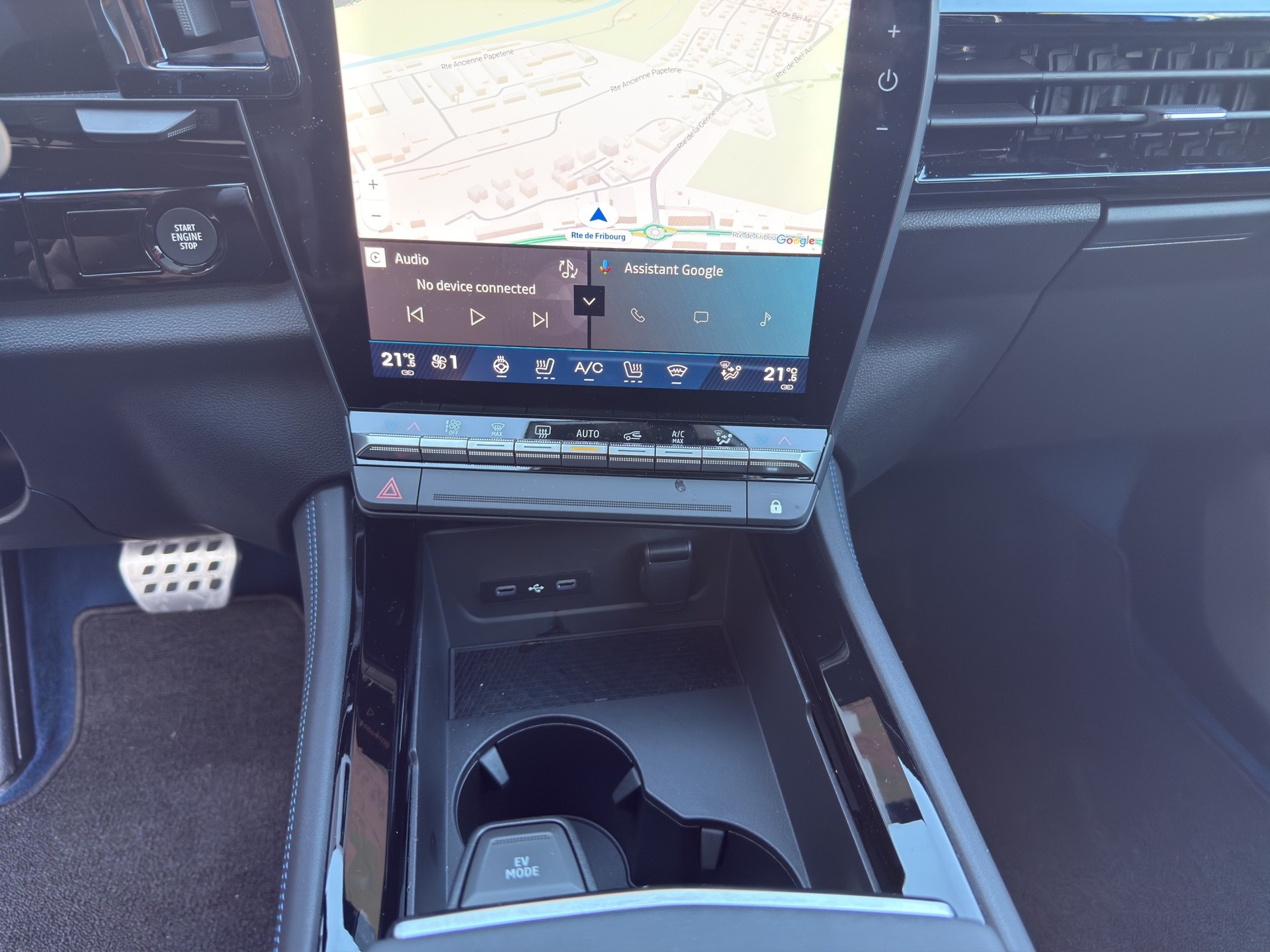 RENAULT Rafale 1.2 E-Tech Plug-in Hybrid 300 4x4 Atelier Alpine-image-10