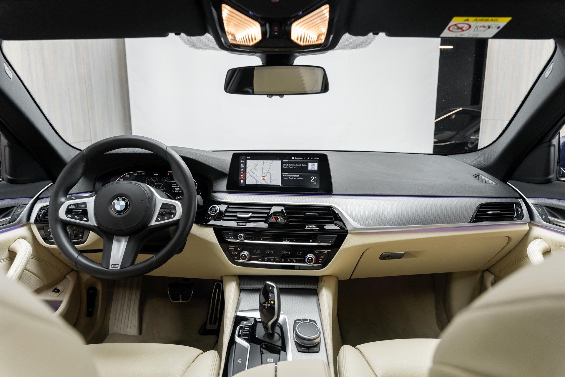 BMW 540d xDrive Touring Steptronic-showroom-element-2
