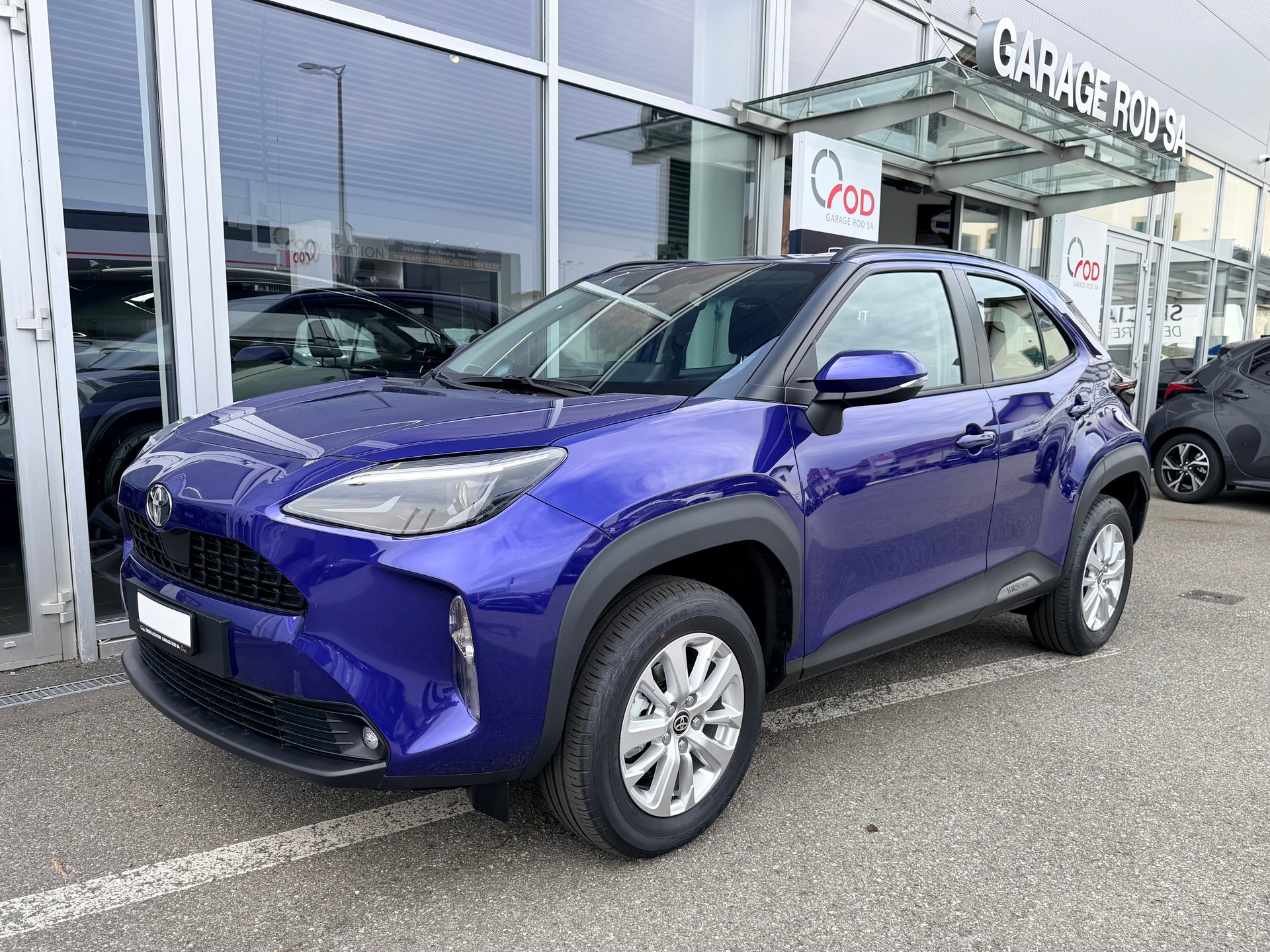 TOYOTA Yaris Cross 1.5 Comfort AWDi e-CVT-image-27
