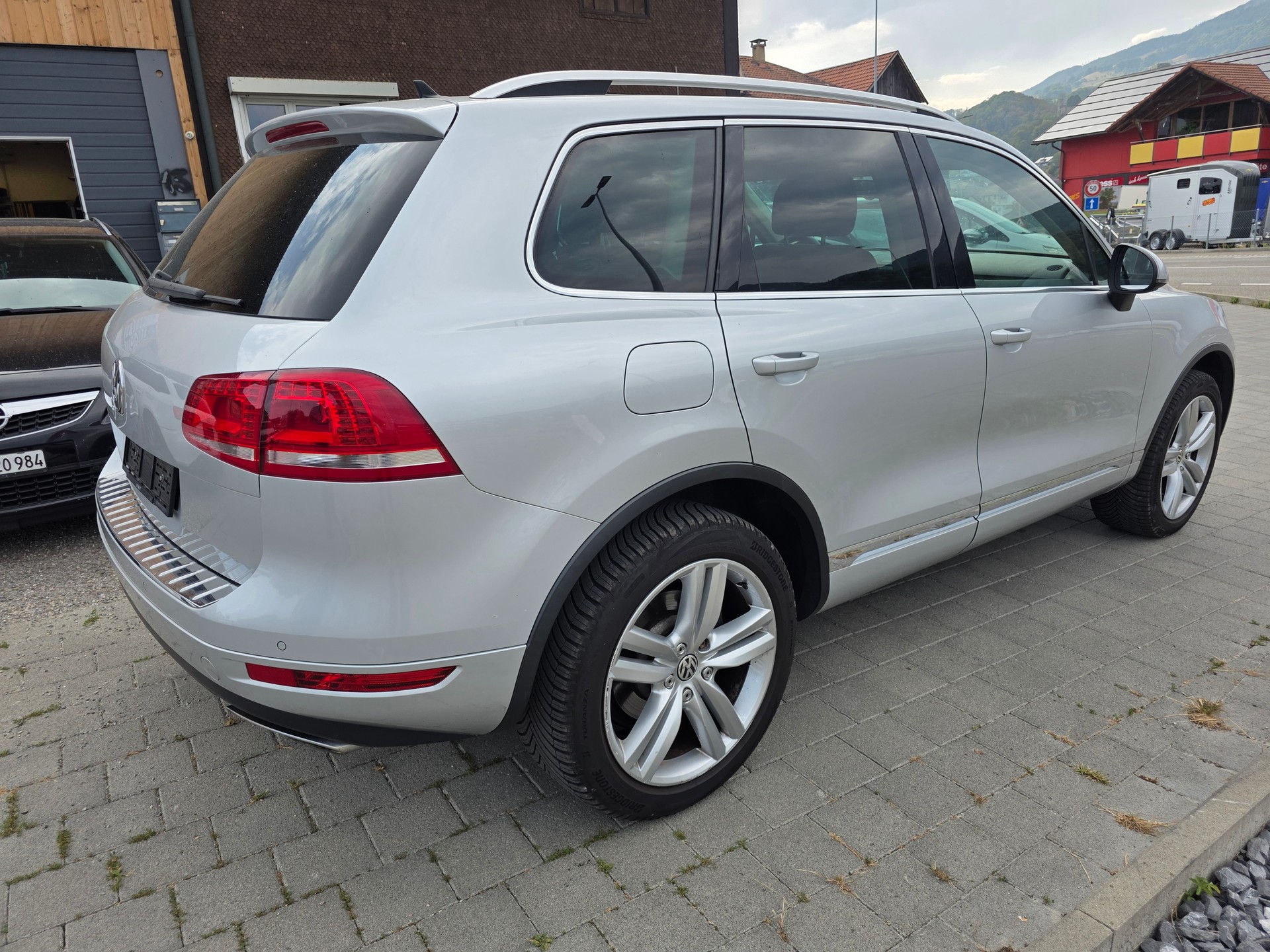 VW Touareg 3.0 TDI BMT Edition X Tiptronic Frisch ab Mfk-image-1