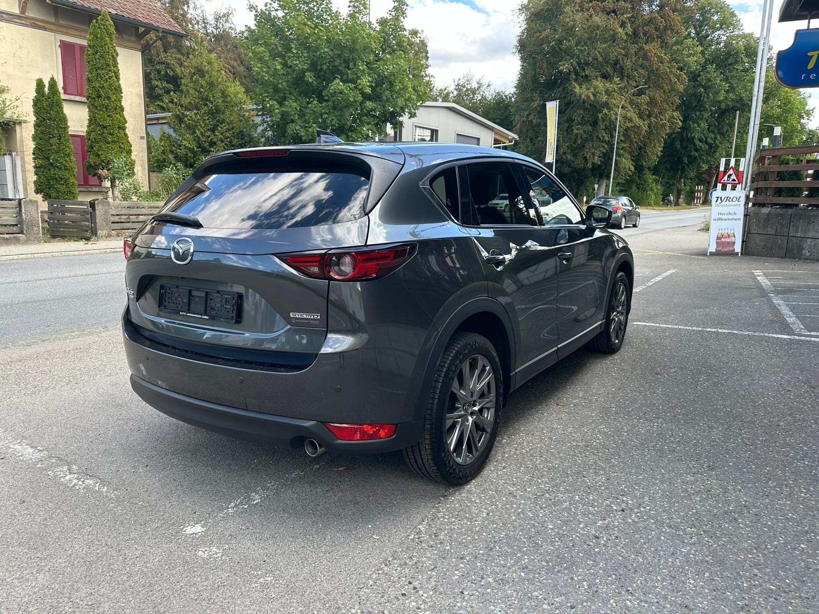MAZDA CX-5 SKYACTIV-D 184 Revolution AWD Automat-showroom-element-3