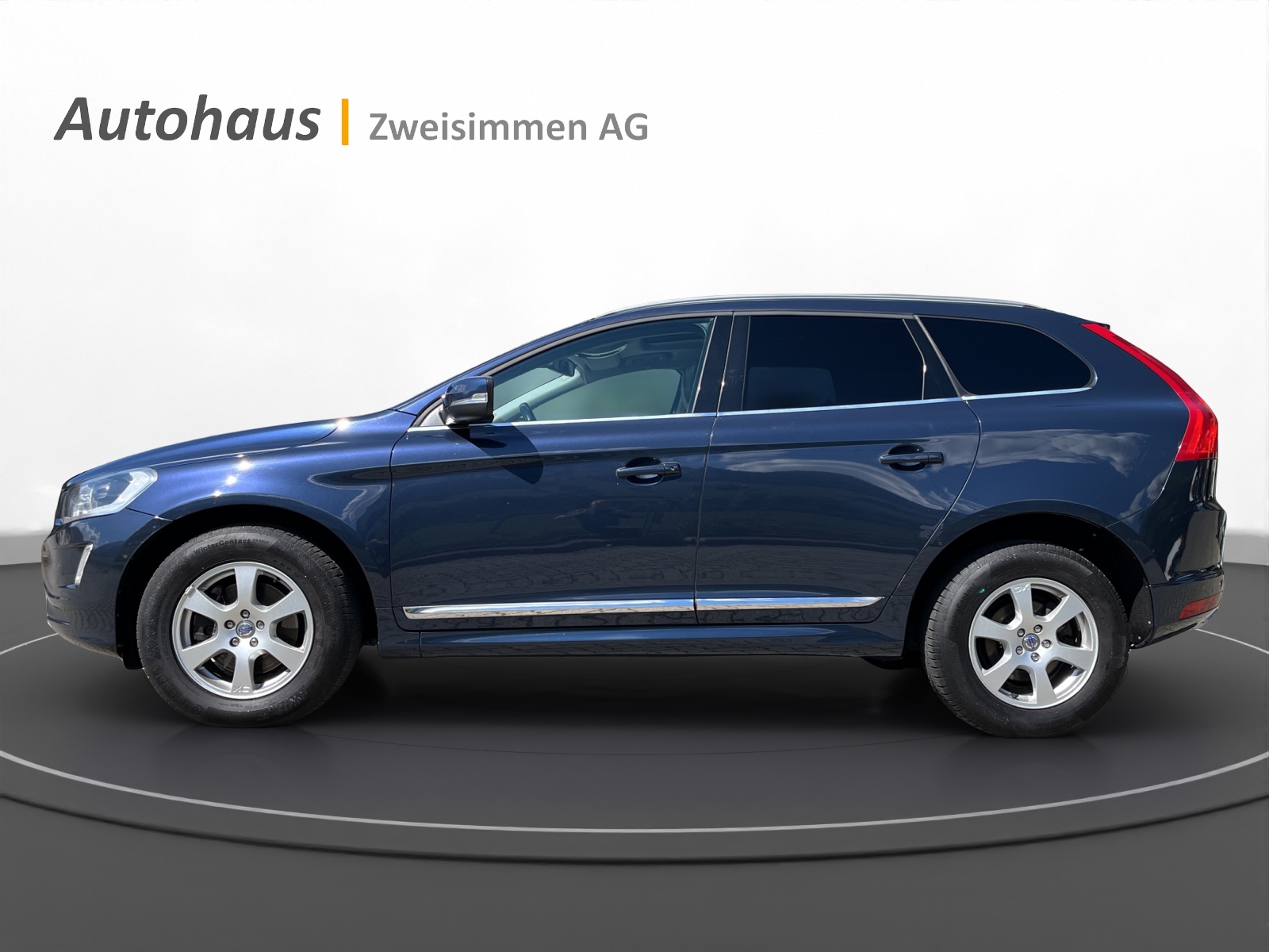 VOLVO XC60 D5 AWD Summum Geartronic-showroom-element-1
