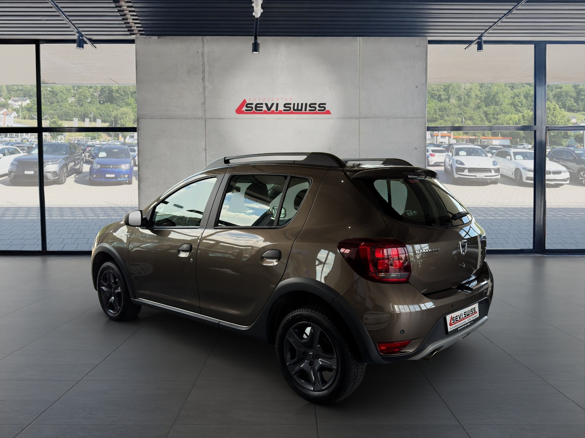 DACIA Sandero1.5dCi Stepway Unlimited*Frisch ab MFK,1 Jahr oder 20'000km Garantie*-showroom-element-3