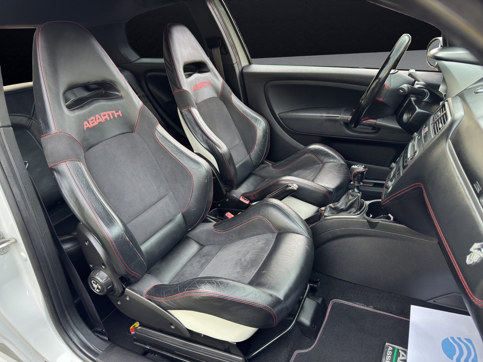 FIAT Punto 1.4 16V Turbo Abarth SuperSport 180-PS Frisch ab MFK & Frisch ab Service-image-11