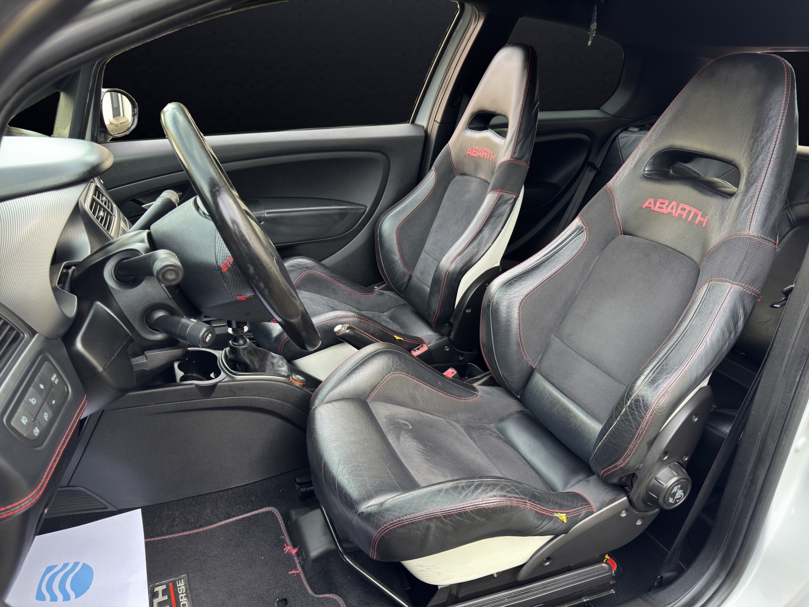 FIAT Punto 1.4 16V Turbo Abarth SuperSport 180-PS Frisch ab MFK & Frisch ab Service-image-9