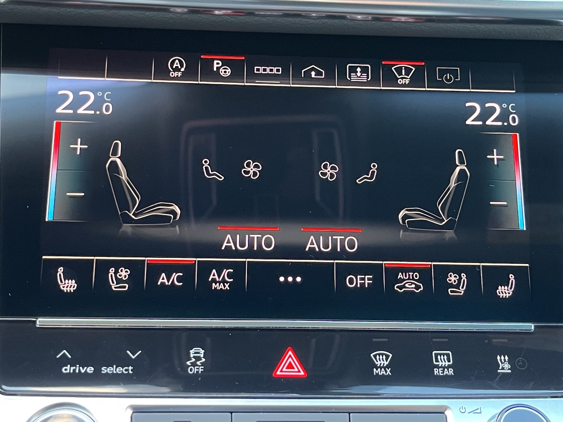 AUDI A8 50 TDI quattro tiptronic*Standheizung, AHK, S-Sportsitze, Panodach, Optikpaket-schwarz, 21"Alu, (5-Jahre Garantie)-image-30