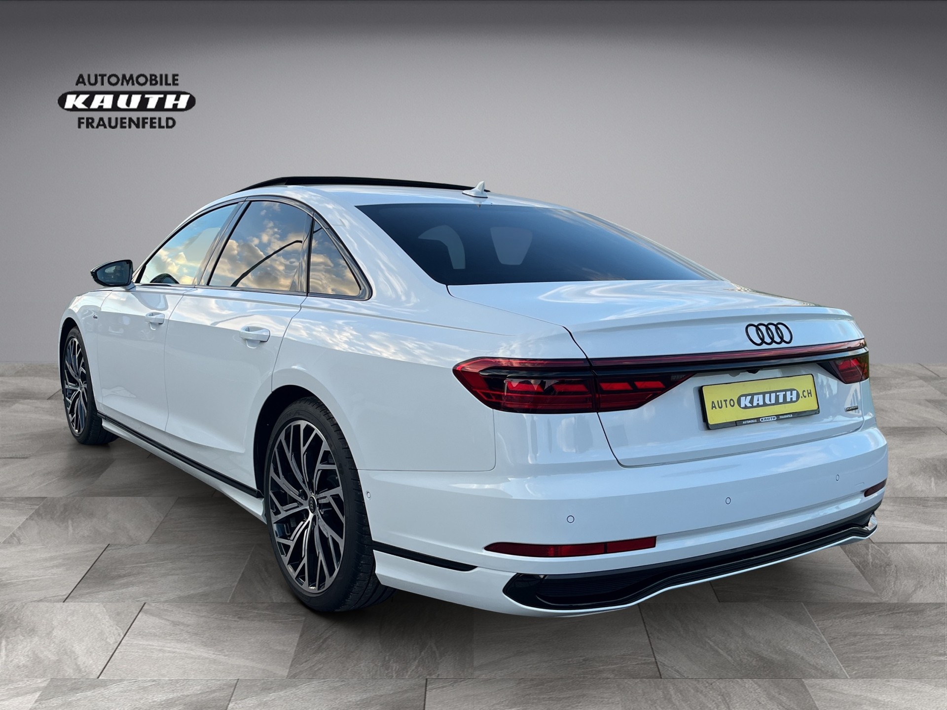 AUDI A8 50 TDI quattro tiptronic*Standheizung, AHK, S-Sportsitze, Panodach, Optikpaket-schwarz, 21"Alu, (5-Jahre Garantie)-showroom-element-2
