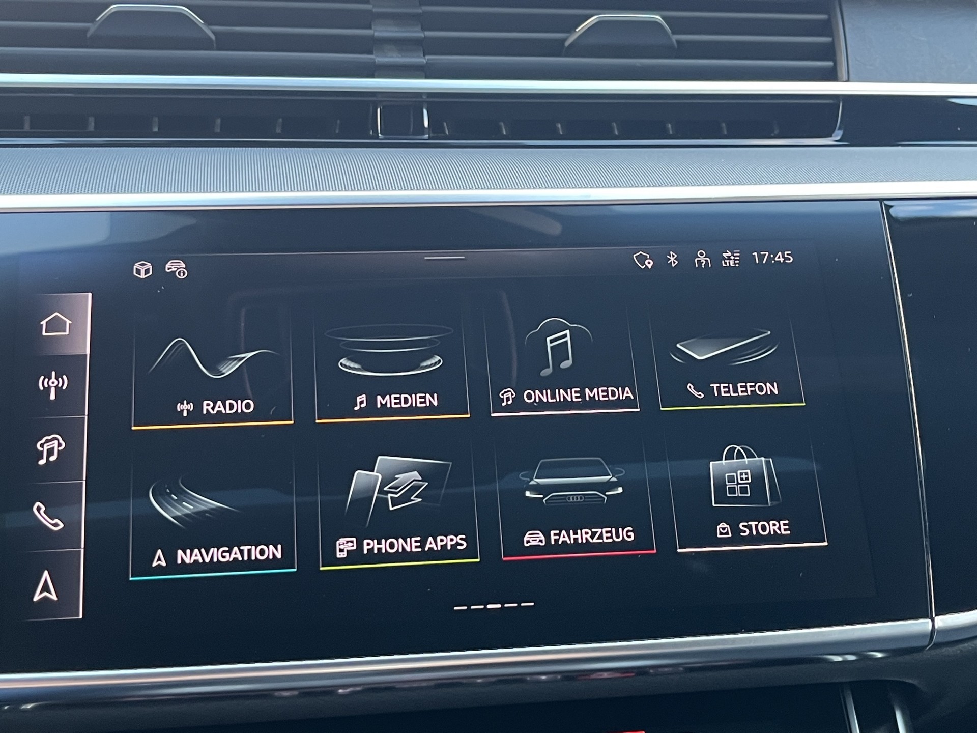 AUDI A8 50 TDI quattro tiptronic*Standheizung, AHK, S-Sportsitze, Panodach, Optikpaket-schwarz, 21"Alu, (5-Jahre Garantie)-image-22