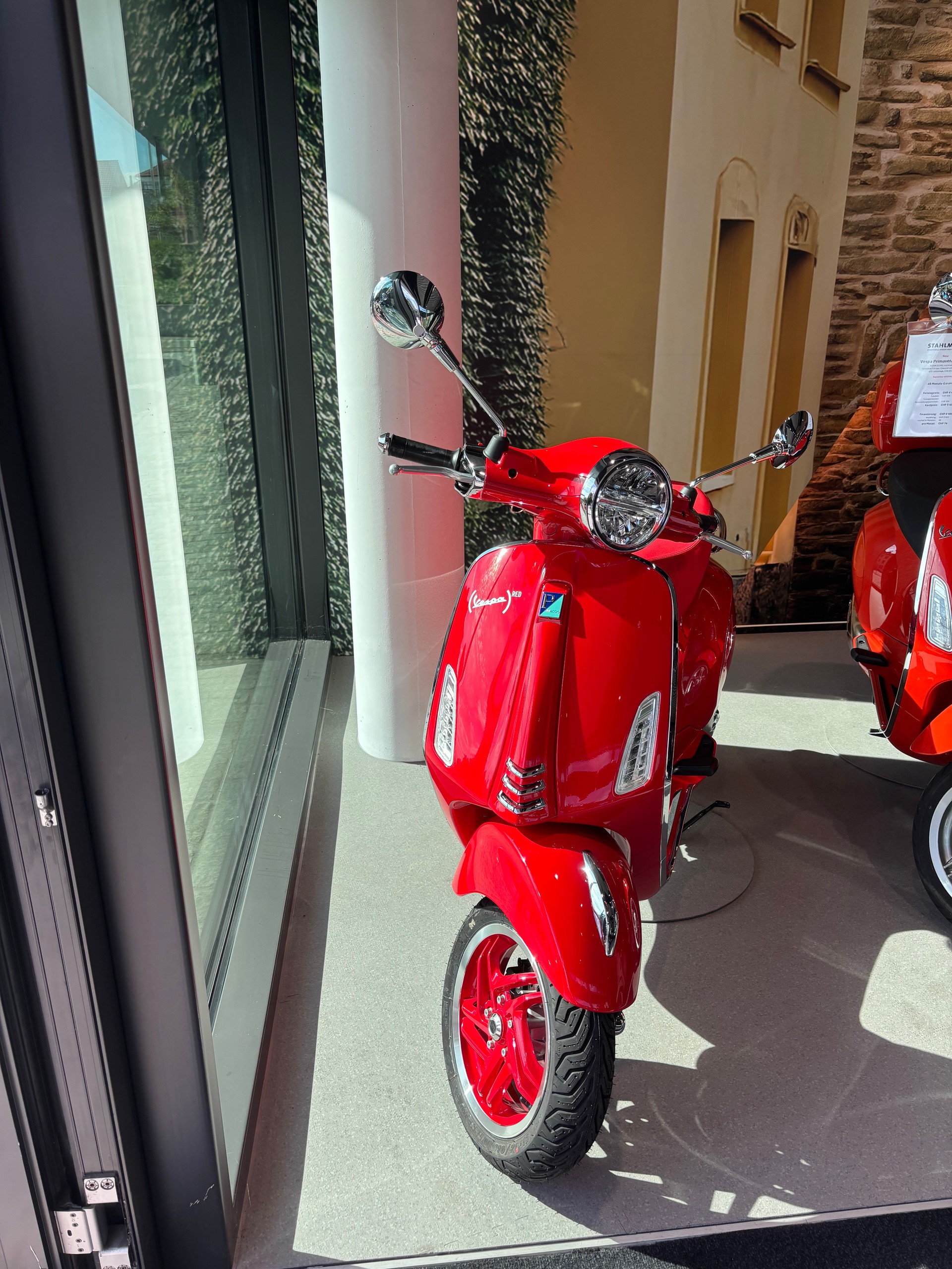 PIAGGIO Vespa Primavera 125 RED E5+-image-7