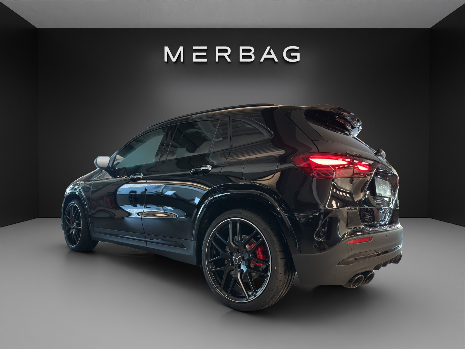 MERCEDES-BENZ GLA AMG 45 S 4M+8G-DCT-image-3