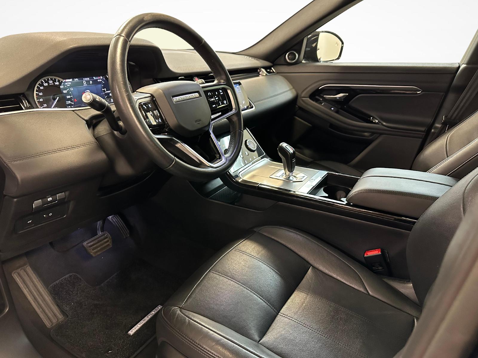 LAND ROVER Range Rover Evoque 2.0 D 165 SE-showroom-element-3