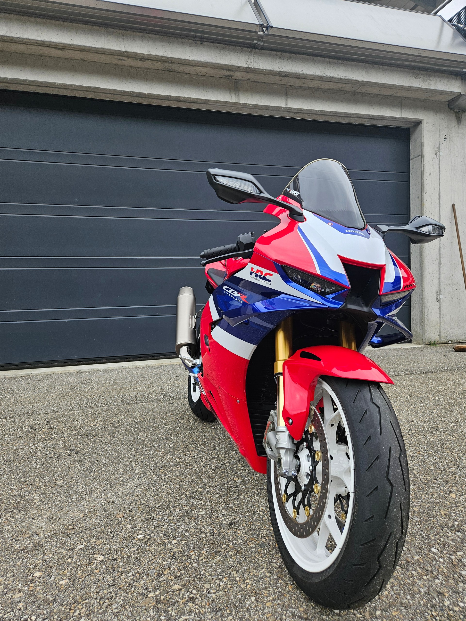 HONDA CBR 1000 RR-R Fireblade SP-image-6
