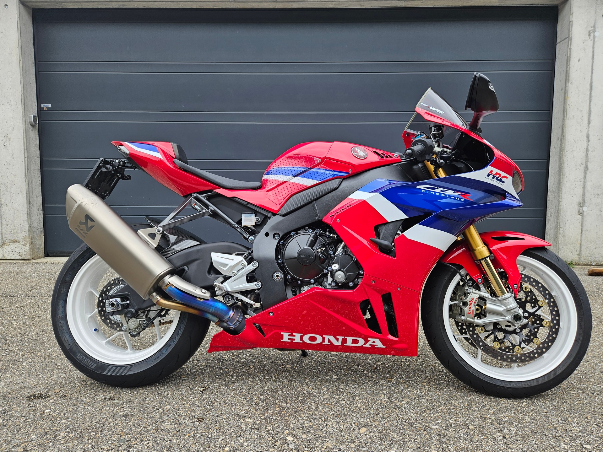 HONDA CBR 1000 RR-R Fireblade SP-image-7