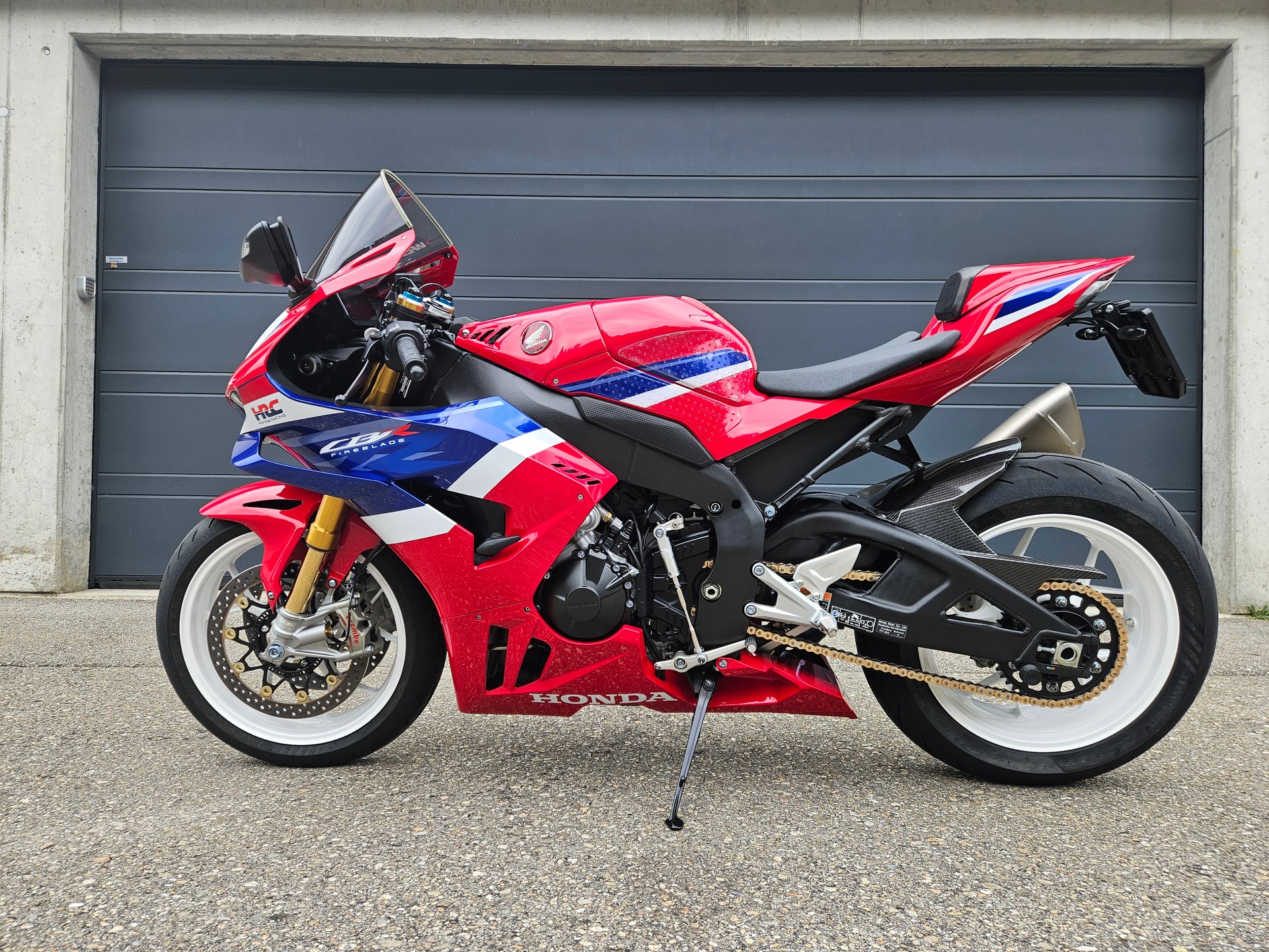 HONDA CBR 1000 RR-R Fireblade SP-image-1