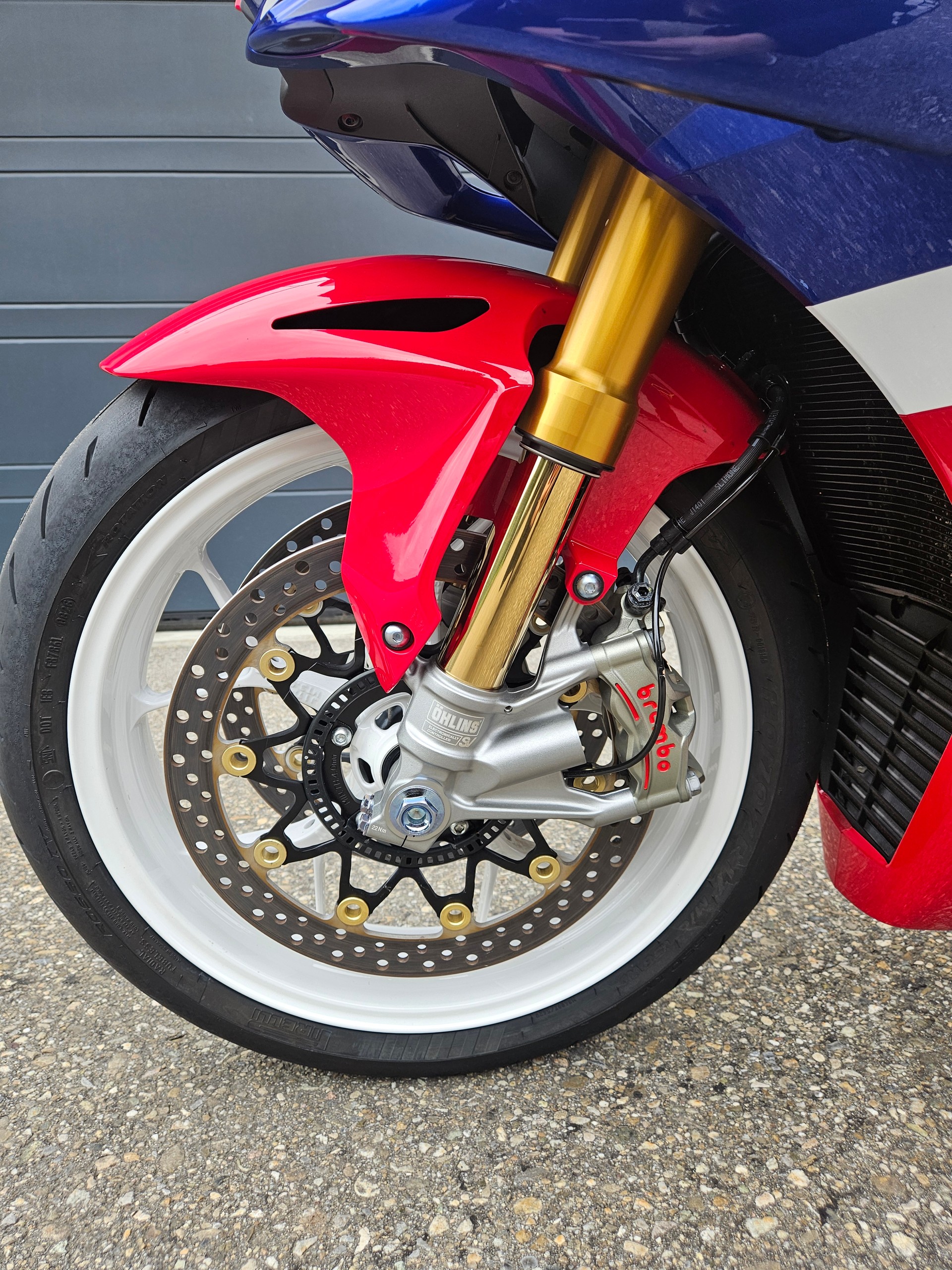 HONDA CBR 1000 RR-R Fireblade SP-image-4