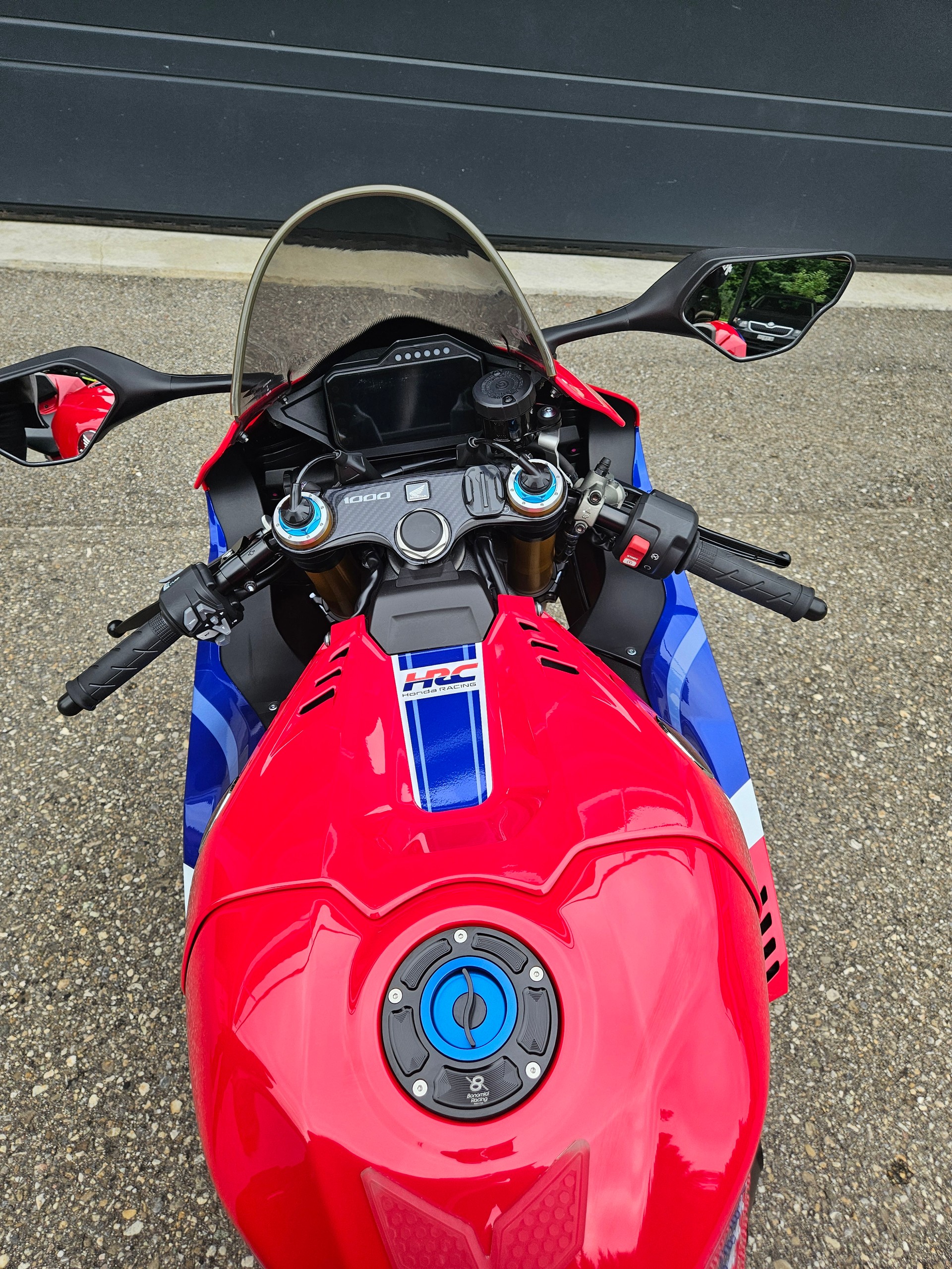 HONDA CBR 1000 RR-R Fireblade SP-image-12