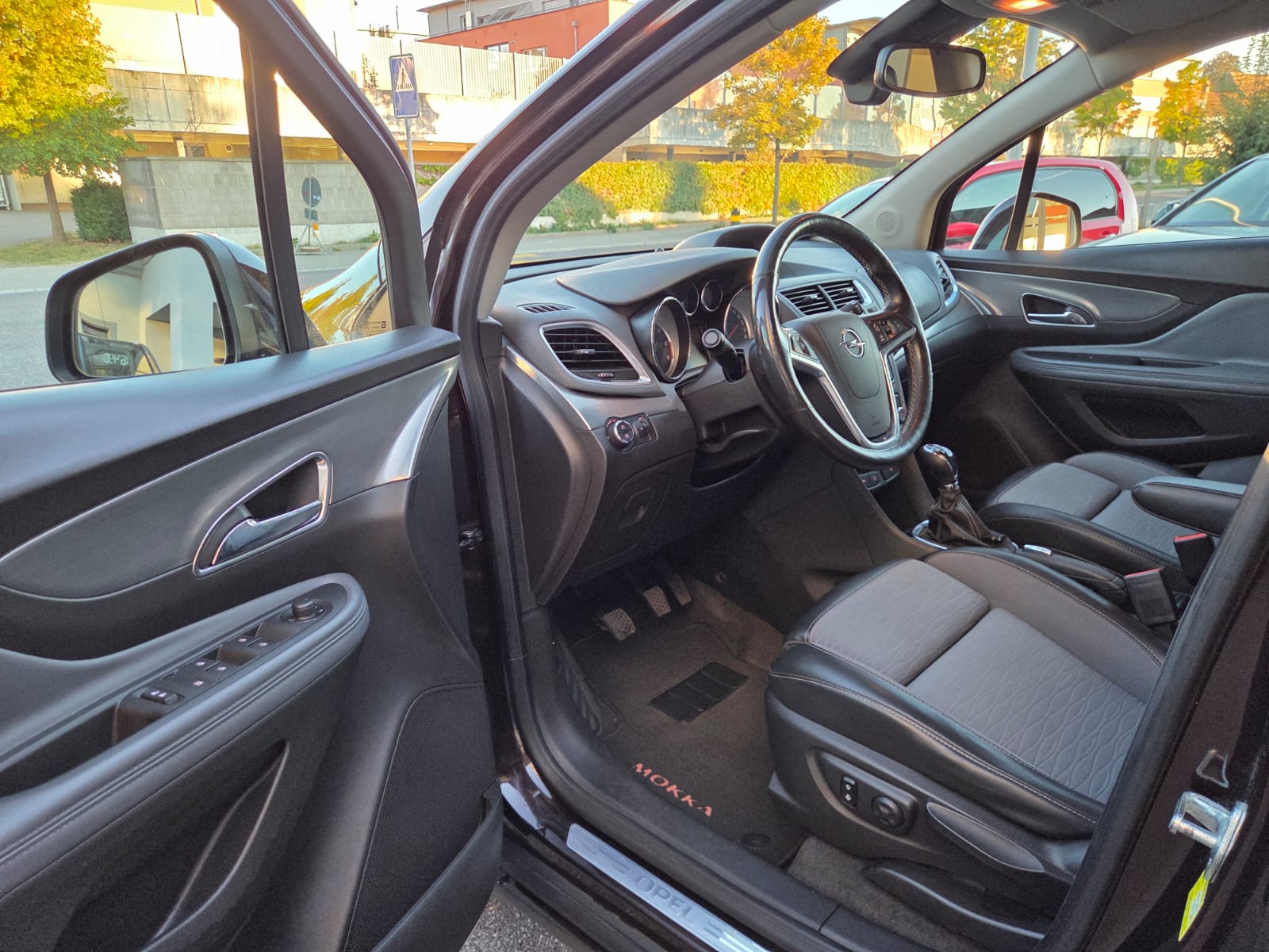 OPEL Mokka 1.6 CDTi Cosmo 4WD-image-8