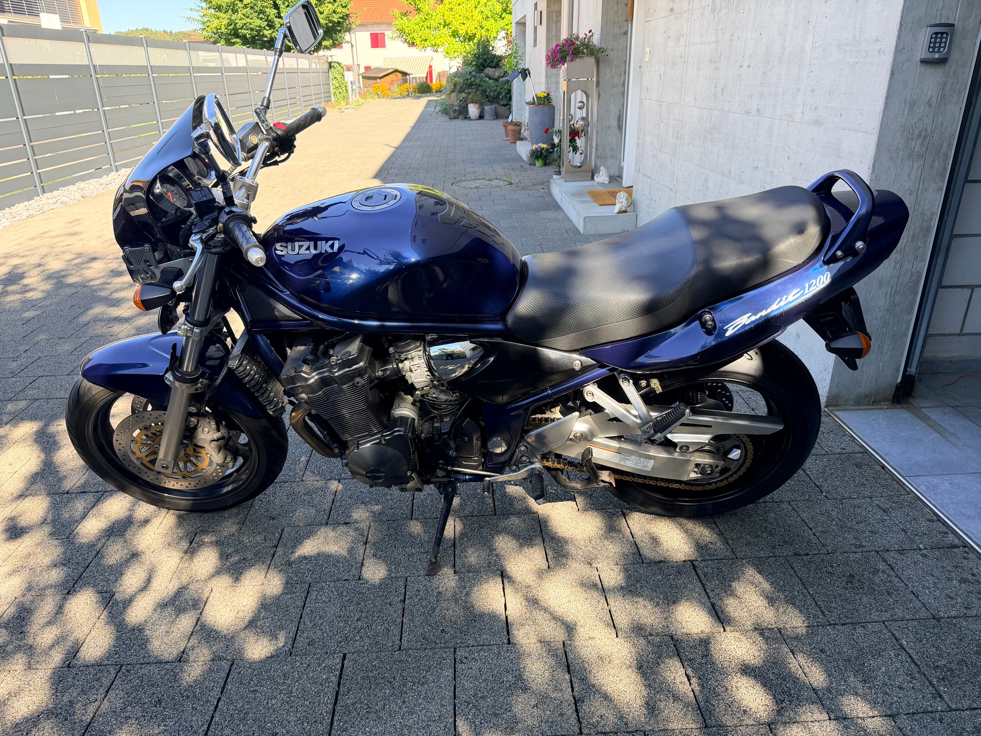 SUZUKI GSF 1200-image-7