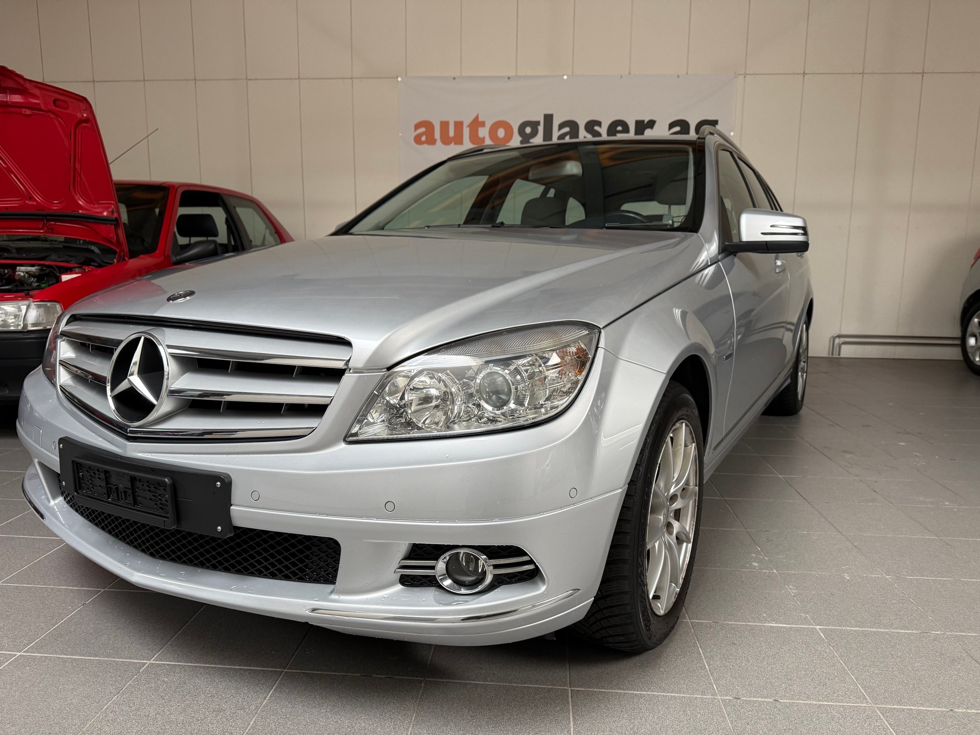 MERCEDES-BENZ C 180 CGI BlueEfficiency Avantgarde Automatic-showroom-element-1