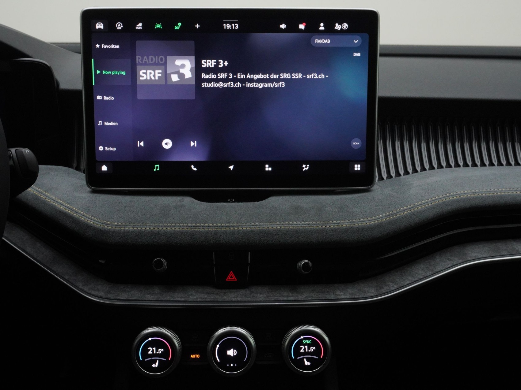 SKODA Superb Limousine 2.0 TSI Selection-Lounge 4x4 DSG-image-21