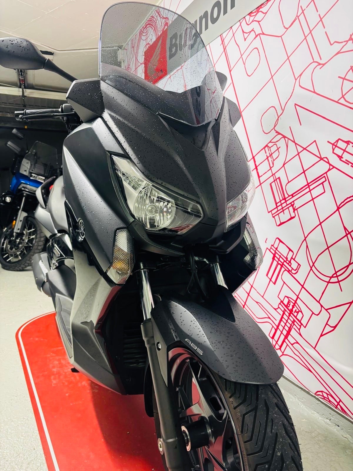YAMAHA X-Max YP 250 R Iron Max ABS-image-6
