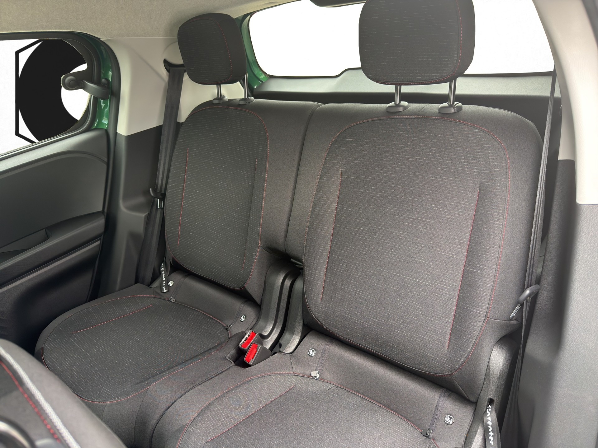RENAULT Twingo E-Tech 27kWh Techno-image-12