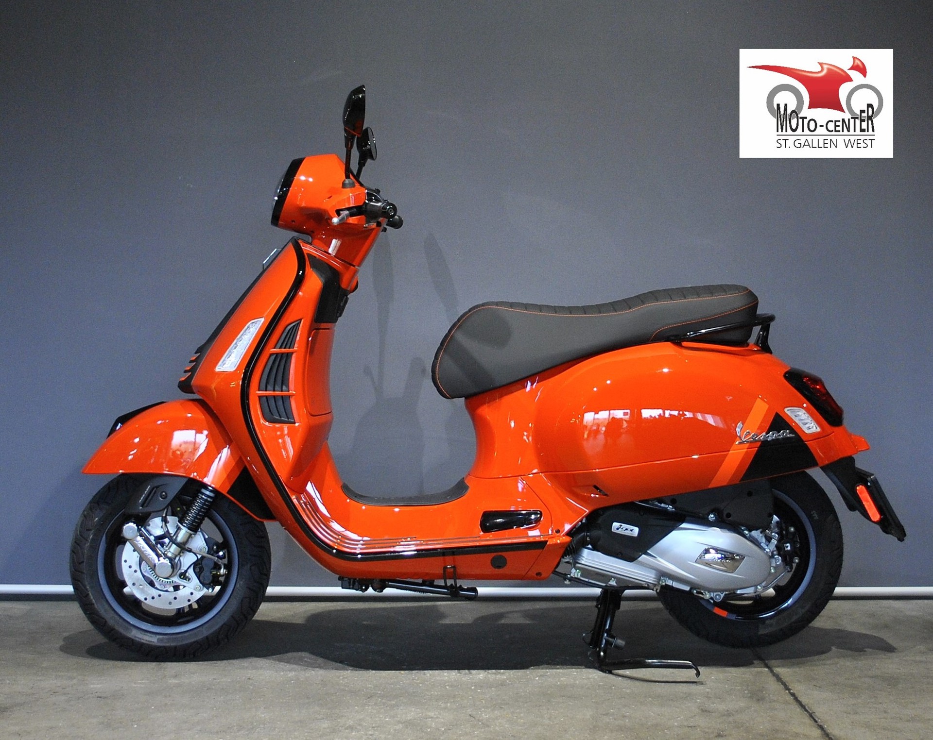 PIAGGIO Vespa GTS 125 Super Sport ABS-image-2