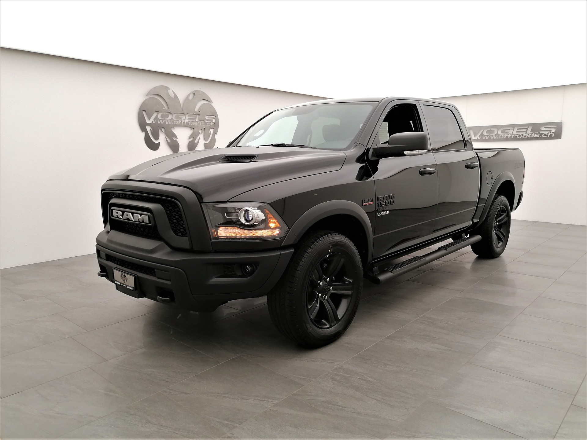 DODGE Ram 1500 5.7 V8 Warlock Crew Cab 10.5T