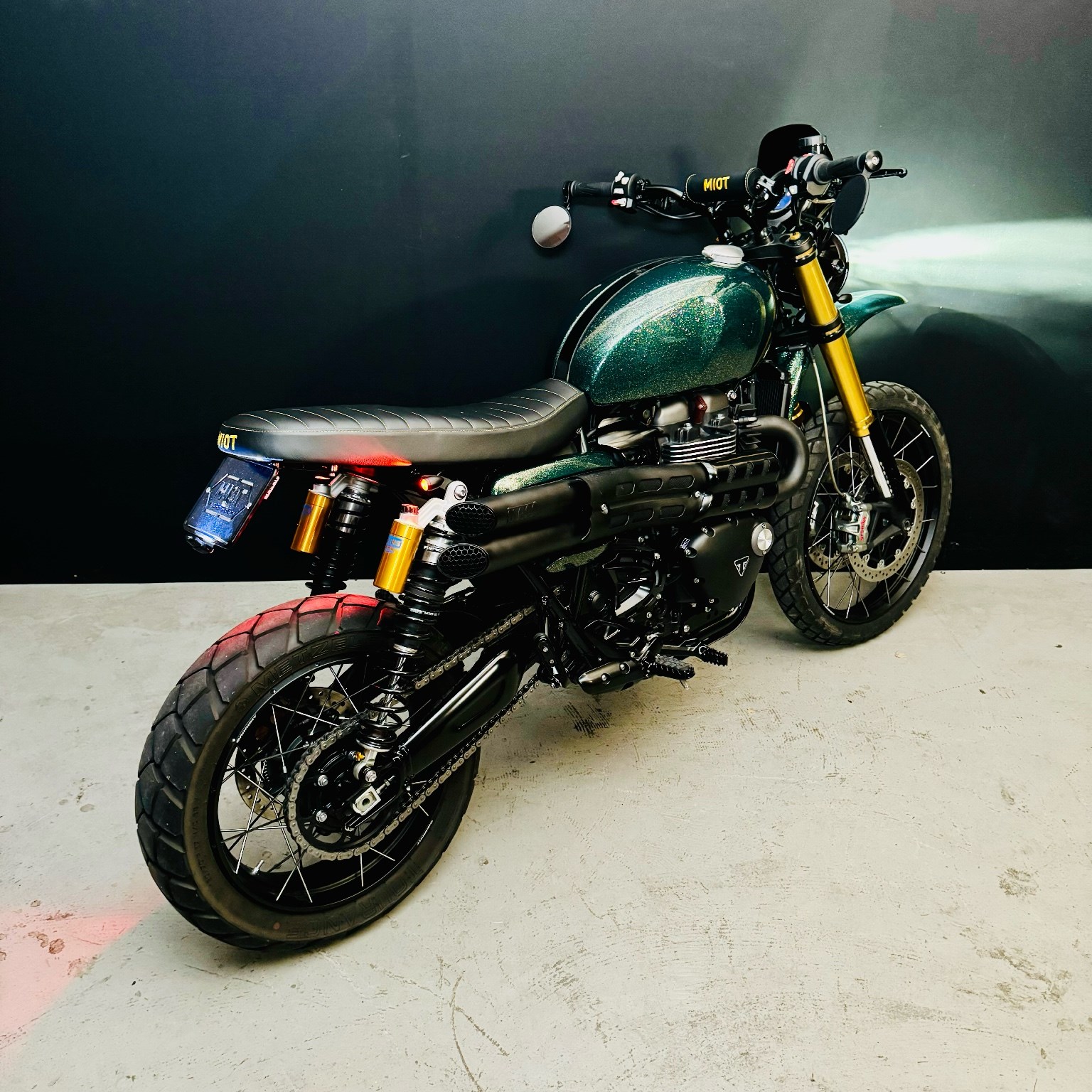 TRIUMPH Scrambler 1200 XE Special Edition-image-1