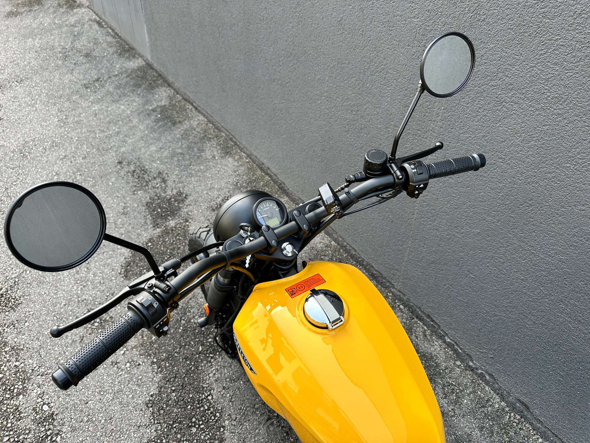 BRIXTON Cromwell 125 CBS-image-6