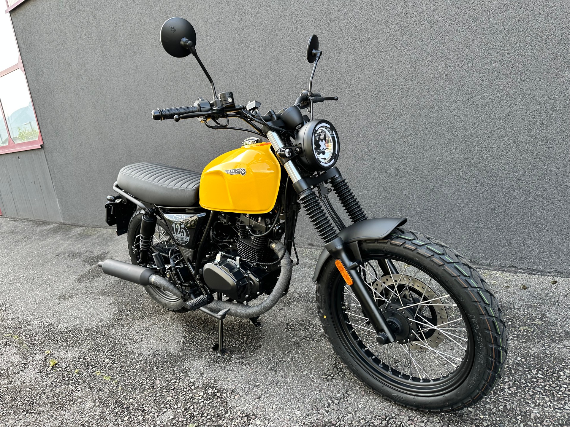 BRIXTON Cromwell 125 CBS-image-0